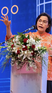 Menko Paling Tajir, Siapa Dia?